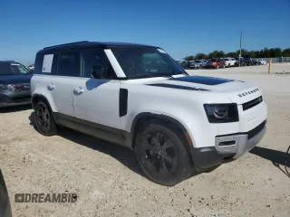 2022 Land Rover Defender SE with VIN SALEPERU1N2100701, listed as a Copart auction lot 80293774 with Not provided miles and Salvage title. Bid and sale history available at DreamBid. Image 4.