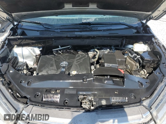 2018 Toyota Highlander Limited with VIN 5TDDZRFH9JS892062, listed as a Copart auction lot 60504915 with 108,059 mi miles and Salvage title. Bid and sale history available at DreamBid. Image 11.