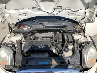 2010 MINI Hardtop with VIN WMWMF3C5XATZ66863, listed as a Copart auction lot 55695585 with 59,294 mi miles and Clean Title. Bid and sale history available at DreamBid. Image 11.
