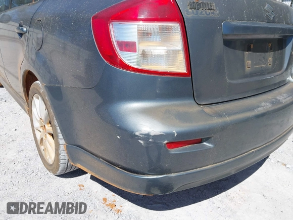 2008 Suzuki SX4 Sport with VIN JS2YC414285102956, listed as a IAAI auction lot 41778549 with 1 mi miles. Bid and sale history available at carsss.com. Image 6.