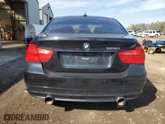 2011 BMW 3 Series 328i xDrive with VIN WBAPK7C57BA772708, listed as a Copart auction lot 48861625 with 257,499 mi miles and Salvage Title. Bid and sale history available at carsss.com. Image 6.