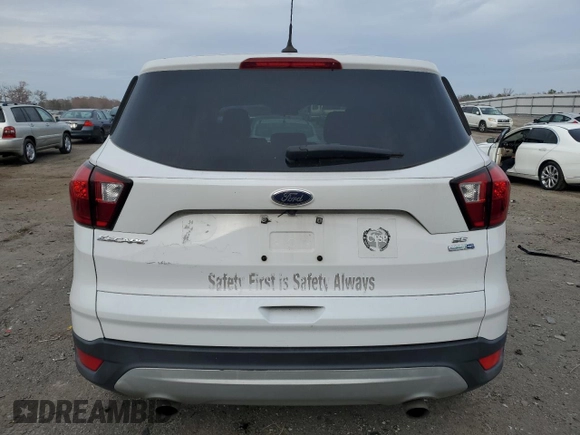 2019 Ford Escape SE with VIN 1FMCU9GD7KUB48796, listed as a Copart auction lot 81460434 with 208,659 mi miles and Clean Title. Bid and sale history available at carsss.com. Image 6.