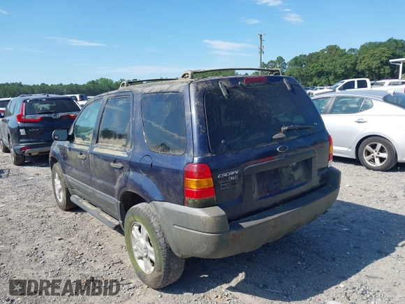 2004 Ford Escape XLT with VIN 1FMYU03114DA07741, listed as a IAAI auction lot 42332830 with 210,556 mi miles and . Bid and sale history available at DreamBid. Image 3.