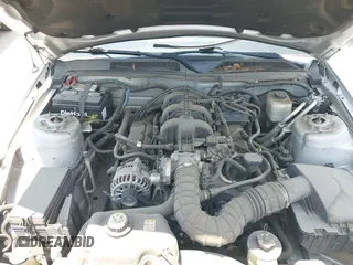 2007 Ford Mustang Deluxe z VIN 1ZVFT80N775248994, wystawiony jako IAAI lot #42503507 z przebiegiem 81 703 mil mil oraz . Historia ofert i sprzedaży dostępna na DreamBid. Obrazek 10.