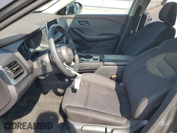 2023 Nissan Rogue S с VIN 5N1BT3AB6PC780141, выставлен на аукционе Copart как лот 58896545 с пробегом 37 824 миль миль и Списание • Salvage title. История ставок и продаж доступна на DreamBid. Изображение 7.