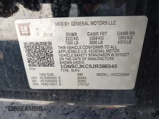 2018 Chevrolet Suburban Premier z VIN 1GNSCJKC5JR386545, wystawiony jako IAAI lot #41684349 z przebiegiem 130 511 mil mil oraz . Historia ofert i sprzedaży dostępna na DreamBid. Obrazek 9.