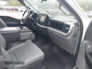 2022 Ford F-150 XL z VIN 1FTEX1CB9NKD99071, wystawiony jako IAAI lot #42377595 z przebiegiem 144 759 mil mil oraz . Historia ofert i sprzedaży dostępna na DreamBid. Obrazek 5.