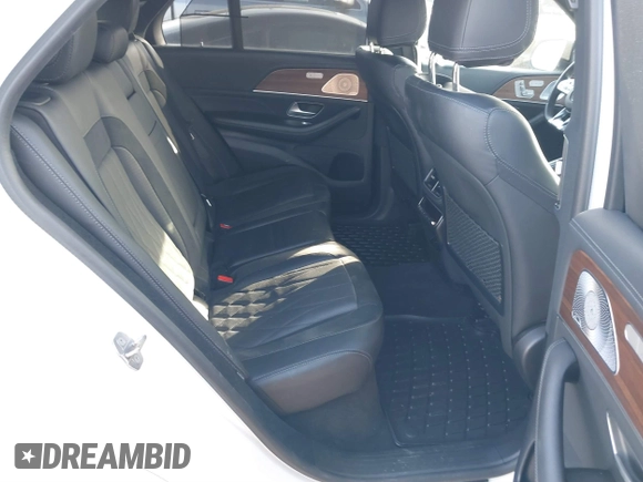 2021 Mercedes-Benz GLE 53 AMG with VIN 4JGFB6BB0MA262697, listed as a IAAI auction lot 41651486 with 52,111 mi miles and . Bid and sale history available at DreamBid. Image 8.