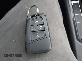 2023 Volkswagen Tiguan SE R-Line Black с VIN 3VVCB7AX3PM131427, выставлен на аукционе IAAI как лот 42314267 с пробегом 19 250 миль миль и . История ставок и продаж доступна на DreamBid. Изображение 11.