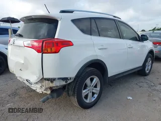 2013 Toyota RAV4 XLE z VIN JTMWFREVXDD011619, wystawiony jako IAAI lot #42602387 z przebiegiem 97 348 mil mil oraz . Historia ofert i sprzedaży dostępna na DreamBid. Obrazek 4.