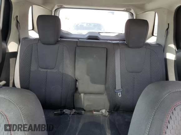 2012 GMC Terrain SLE-1 z VIN 2GKALMEK1C6273087, wystawiony jako Copart lot #63526275 z przebiegiem 242 026 mil mil oraz Czysty tytuł • Clean title. Historia ofert i sprzedaży dostępna na DreamBid. Obrazek 10.