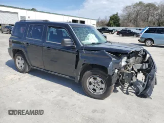 2010 Jeep Patriot Sport with VIN 1J4NT2GB6AD644400, listed as a Copart auction lot 48249675 with 164,958 mi miles and Salvage Title. Bid and sale history available at carsss.com. Image 4.