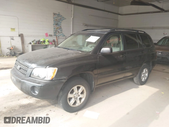 2001 Toyota Highlander z VIN JTEHF21A810020322, wystawiony jako IAAI lot #42472956 z przebiegiem 210 050 mil mil oraz . Historia ofert i sprzedaży dostępna na DreamBid. Obrazek 2.