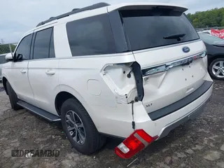 2018 Ford Expedition XLT with VIN 1FMJU1HT9JEA48285, listed as a IAAI auction lot 40282104 with 79,476 mi miles. Bid and sale history available at carsss.com. Image 3.
