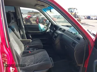2001 Honda CR-V LX z VIN JHLRD184X1C019070, wystawiony jako IAAI lot #42063424 z przebiegiem 336 077 mil mil oraz . Historia ofert i sprzedaży dostępna na DreamBid. Obrazek 5.