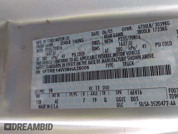 2006 Ford Econoline Cargo with VIN 1FTRE14W36HA38006, listed as a IAAI auction lot 41804095 with Not Provided miles. Bid and sale history available at carsss.com. Image 9.