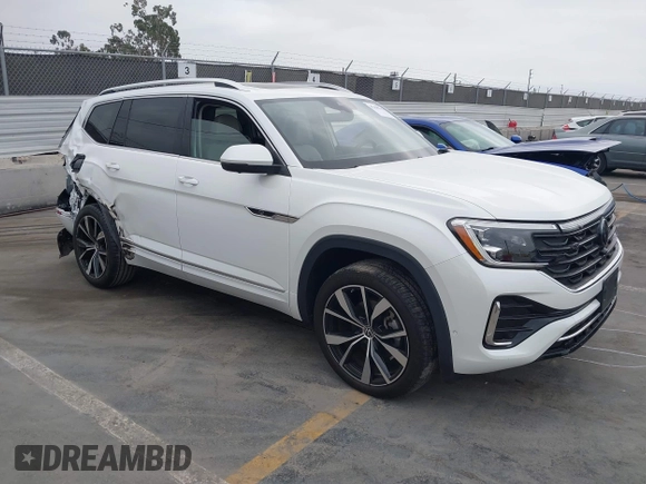 2024 Volkswagen Atlas SEL Premium R-Line with VIN 1V2FR2CA7RC543176, listed as a IAAI auction lot 42358945 with 7,066 mi miles and . Bid and sale history available at DreamBid. Image 1.