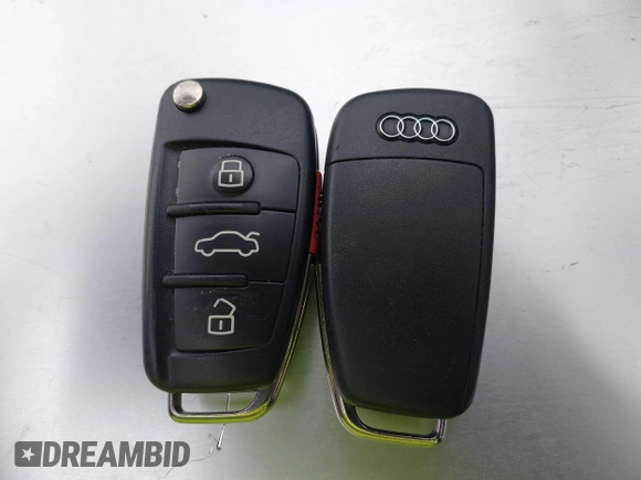 2017 Audi A3 z VIN WAUJ8HFFXH1047739, wystawiony jako IAAI lot #42313056 z przebiegiem 125 104 mil mil oraz . Historia ofert i sprzedaży dostępna na DreamBid. Obrazek 11.