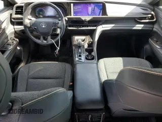2024 Toyota Crown XLE with VIN JTDAAAAFXR3023839, listed as a Copart auction lot 52042995 with 41,265 mi miles and Salvage Title. Bid and sale history available at carsss.com. Image 8.