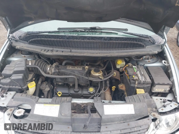 2004 Chrysler Town & Country Touring with VIN 2C4GP54L54R585259, listed as a IAAI auction lot 41934045 with 211,376 mi miles and . Bid and sale history available at DreamBid. Image 10.