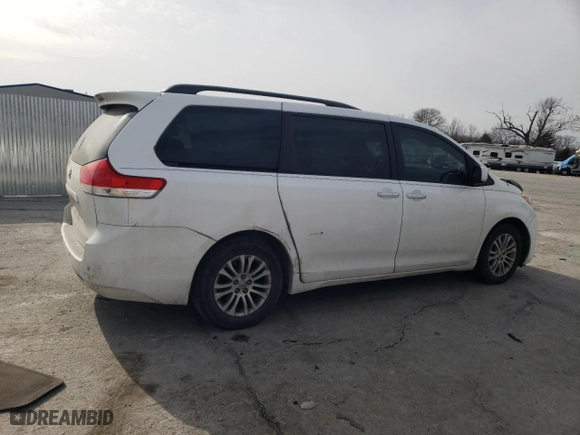2012 Toyota Sienna XLE AAS with VIN 5TDYK3DC1CS235737, listed as a Copart auction lot 47414415 with 288,446 mi miles and Salvage Title. Bid and sale history available at carsss.com. Image 3.