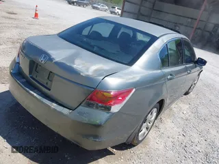 2008 Honda Accord EX with VIN JHMCP26778C021154, listed as a IAAI auction lot 41995843 with 237,791 mi miles and . Bid and sale history available at DreamBid. Image 4.