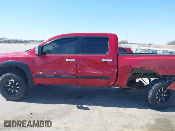 2007 Nissan Titan LE with VIN 1N6BA07B37N234320, listed as a IAAI auction lot 41912632 with 186,035 mi miles. Bid and sale history available at carsss.com. Image 14.