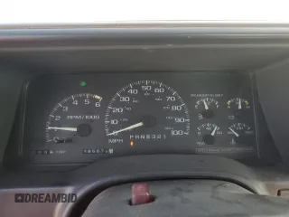 1996 Chevrolet Silverado 1500 with VIN 1GCEC14W4TZ212093, listed as a Copart auction lot 88903845 with 195,672 mi miles and Salvage Title. Bid and sale history available at DreamBid. Image 9.