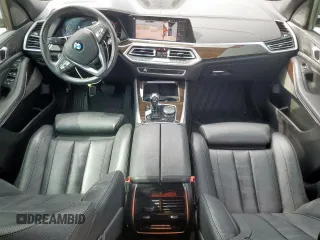 2021 BMW X5 xDrive40i with VIN 5UXCR6C0XM9D81103, listed as a Copart auction lot 54363525 with 95,870 mi miles and Salvage title. Bid and sale history available at DreamBid. Image 8.