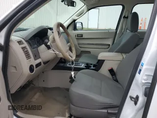 2011 Ford Escape XLS with VIN 1FMCU9C77BKB79526, listed as a Copart auction lot 54004025 with 180,554 mi miles and Clean title. Bid and sale history available at DreamBid. Image 7.