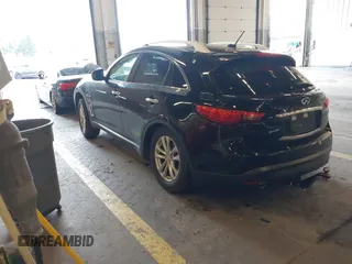 2016 Infiniti QX70 z VIN JN8CS1MW7GM400558, wystawiony jako IAAI lot #40917829 z przebiegiem 149 885 mil mil oraz . Historia ofert i sprzedaży dostępna na DreamBid. Obrazek 3.