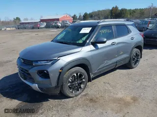 2022 Chevrolet TrailBlazer LT with VIN KL79MRSL1NB091148, listed as a IAAI auction lot 41897871 with 56,069 mi miles. Bid and sale history available at carsss.com. Image 2.