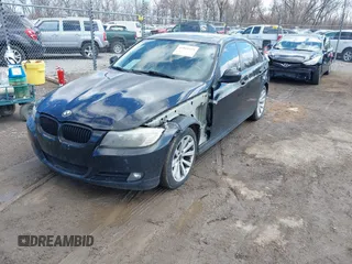 2011 BMW 3 Series 328i xDrive with VIN WBAPK5G57BNN81989, listed as a IAAI auction lot 41861121 with 176,847 mi miles. Bid and sale history available at carsss.com. Image 2.