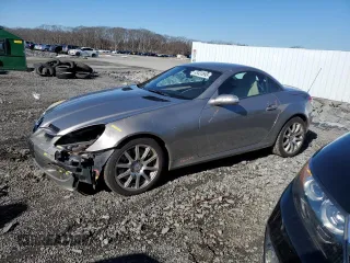 2007 Mercedes-Benz SLK-Class 3.5L with VIN WDBWK56F57F133906, listed as a Copart auction lot 43433895 with 89,168 mi miles and Clean Title. Bid and sale history available at carsss.com. Image 1.