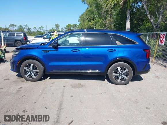 2022 Kia Sorento S with VIN 5XYRL4LC2NG138152, listed as a IAAI auction lot 42055032 with 53,298 mi miles and . Bid and sale history available at DreamBid. Image 14.