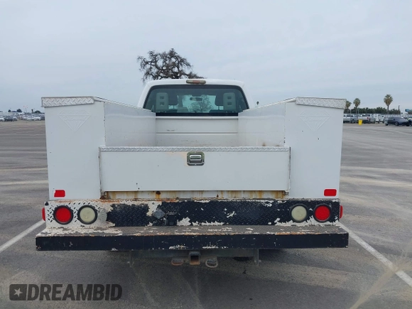 2015 Ford F-350 с VIN 1FD7X3FT4FED31393, выставлен на аукционе IAAI как лот 41420519 с пробегом 180 699 миль миль и . История ставок и продаж доступна на DreamBid. Изображение 16.