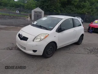 2008 Toyota Yaris с VIN JTDJT923885164909, выставлен на аукционе IAAI как лот 42485553 с пробегом 215 765 миль миль и . История ставок и продаж доступна на DreamBid. Изображение 2.