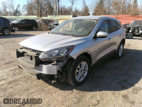 2020 Ford Escape SE with VIN 1FMCU9G63LUC14845, listed as a IAAI auction lot 41780477 with 36,788 mi miles. Bid and sale history available at carsss.com. Image 2.