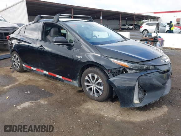 2020 Toyota Prius LE with VIN JTDKARFPXL3145838, listed as a IAAI auction lot 41936362 with 255,980 mi miles and . Bid and sale history available at DreamBid. Image 1.