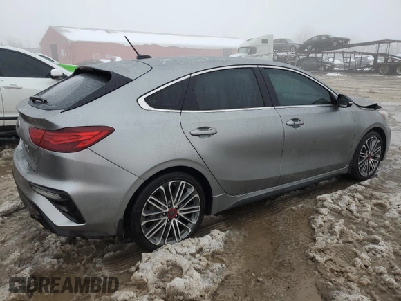 2020 Kia Forte GT with VIN KNAF45A71L5060316, listed as a Copart auction lot 83472884 with 170,871 mi miles and Salvage Title. Bid and sale history available at carsss.com. Image 3.