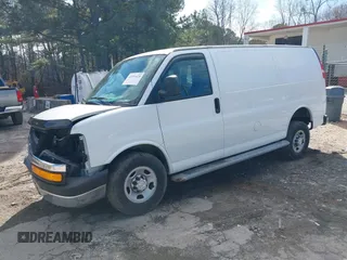 2018 Chevrolet Express Cargo Van with VIN 1GCWGAFG6J1906956, listed as a IAAI auction lot 41391624 with 87,038 mi miles. Bid and sale history available at carsss.com. Image 17.