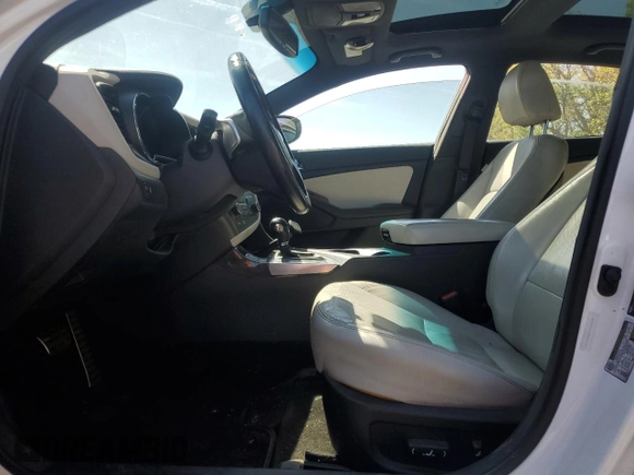 2013 Kia Optima SX z VIN 5XXGR4A63DG100161, wystawiony jako Copart lot #55036865 z przebiegiem Nie podano mil oraz Szkoda całkowita • Salvage title. Historia ofert i sprzedaży dostępna na DreamBid. Obrazek 7.