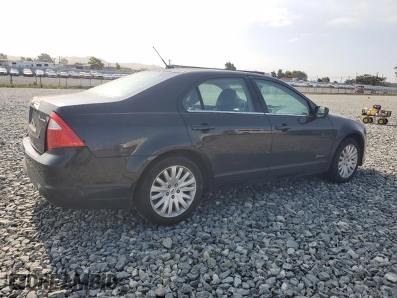 2010 Ford Fusion Hybrid with VIN 3FADP0L35AR199816, listed as a Copart auction lot 61641495 with 146,871 mi miles and Salvage title. Bid and sale history available at DreamBid. Image 3.