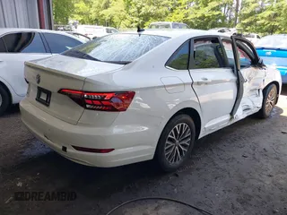 2021 Volkswagen Jetta S with VIN 3VWC57BU0MM086014, listed as a IAAI auction lot 42386251 with 82,397 mi miles and . Bid and sale history available at DreamBid. Image 4.