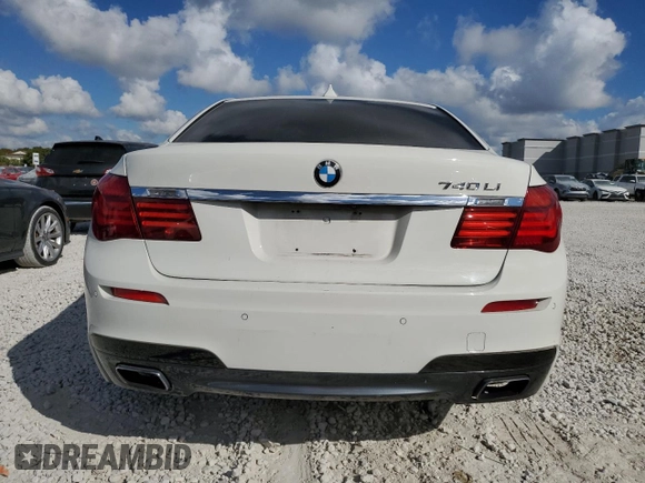 2013 BMW 7 Series 740Li with VIN WBAYE4C5XDD137591, listed as a Copart auction lot 44581175 with 138,173 mi miles and Salvage title. Bid and sale history available at DreamBid. Image 6.