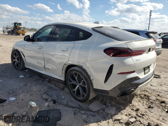2022 BMW X6 xDrive40i with VIN 5UXCY6C09N9J04735, listed as a Copart auction lot 45084665 with 46,543 mi miles and Salvage Title. Bid and sale history available at carsss.com. Image 2.