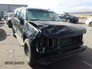 2012 Chevrolet Suburban LT with VIN 1GNSCJE05CR146514, listed as a Copart auction lot 28413650 with 230,681 mi miles and Salvage Title. Bid and sale history available at carsss.com. Image 1.