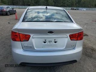 2013 Kia Forte EX with VIN KNAFU4A25D5696771, listed as a Copart auction lot 72804453 with 140,173 mi miles and Clean Title. Bid and sale history available at carsss.com. Image 6.