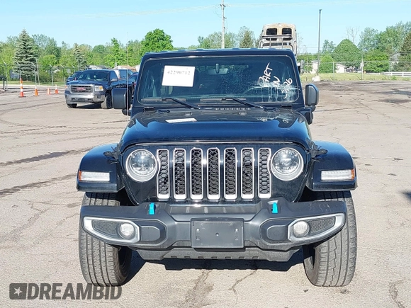 2023 Jeep Wrangler Sahara z VIN 1C4JJXP60PW627051, wystawiony jako IAAI lot #42290712 z przebiegiem 28 269 mil mil oraz . Historia ofert i sprzedaży dostępna na DreamBid. Obrazek 13.