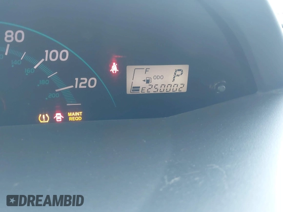 2008 Toyota Yaris with VIN JTDJT923185194768, listed as a IAAI auction lot 42192005 with 250,002 mi miles and . Bid and sale history available at DreamBid. Image 7.